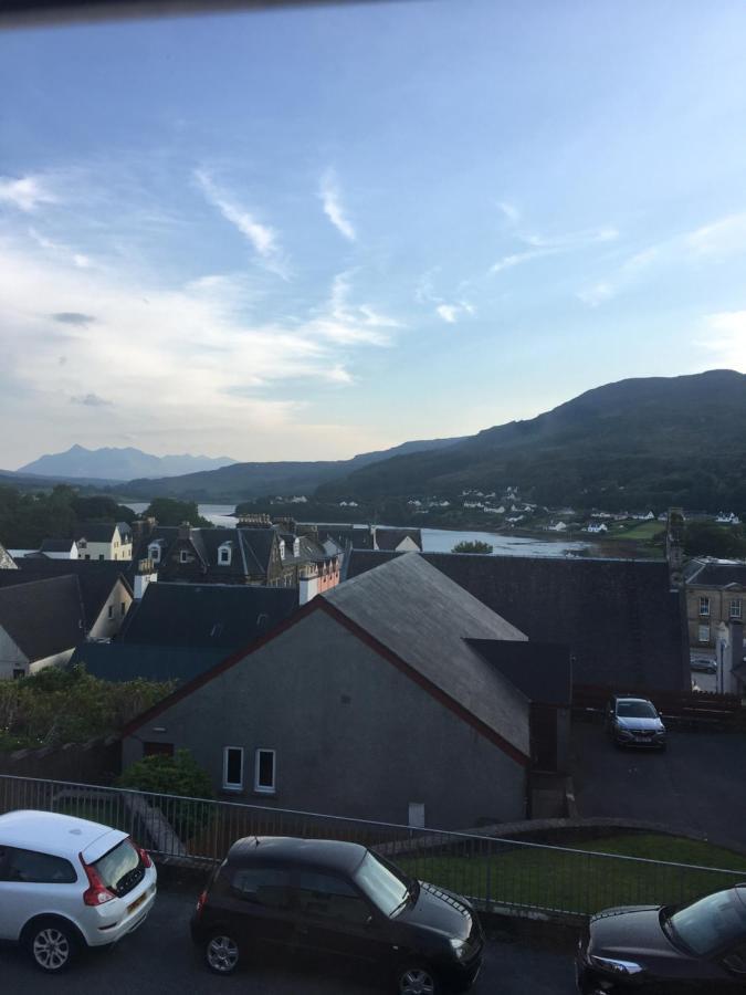 4 York Drive, Portree , Isle Of Skyeアパートメント エクステリア 写真